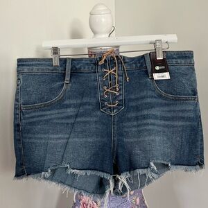 NWT Jean Denim Shorts size 15